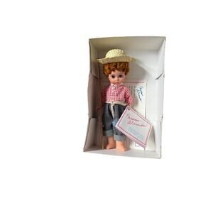 Huckleberry Fin Madame Alexander Doll
Vintage